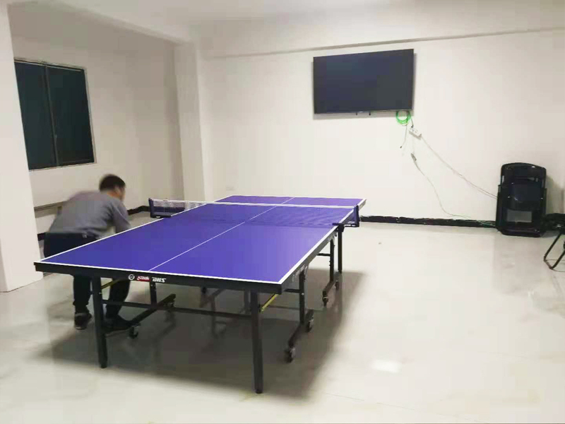 员工娱乐室.jpg