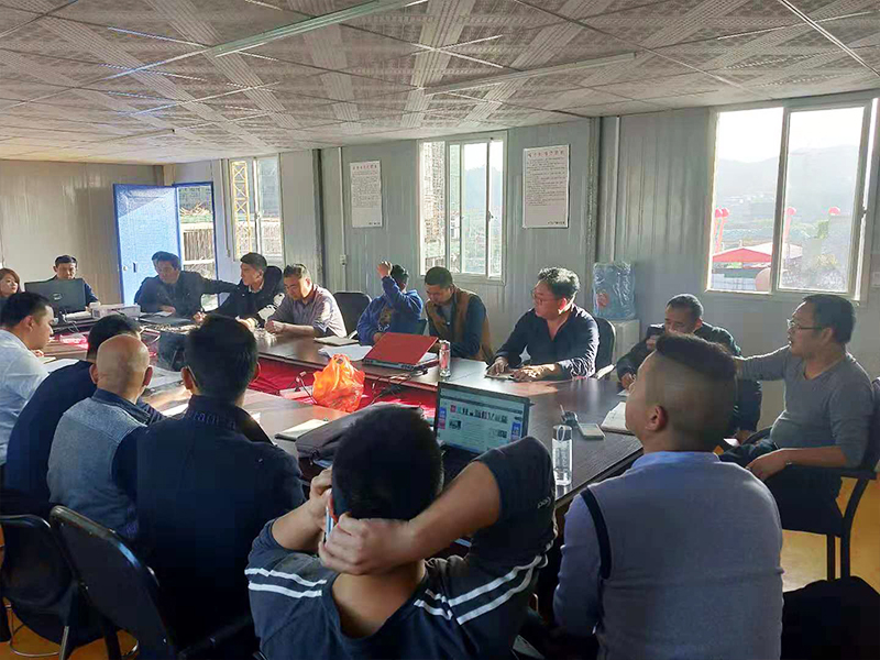 公司与碧桂园总包单位工作协调会1.jpg